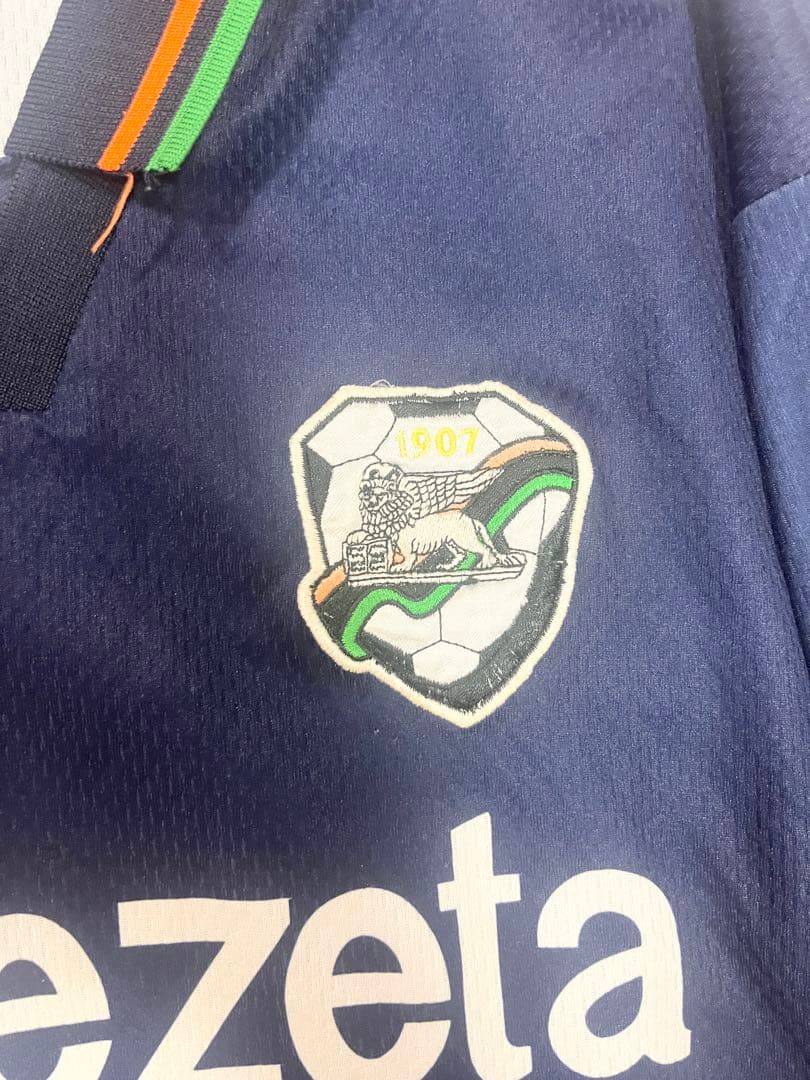 【メルカリ一点もの‼️】ヴェネツィアFC 半袖 ユニフォーム　名波　サッカー