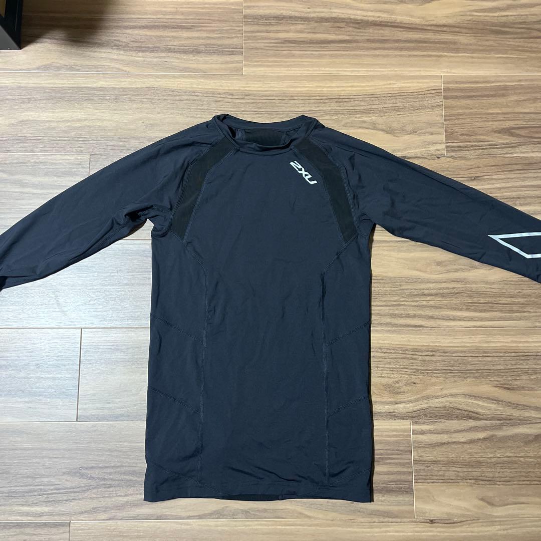 2XU ブラック 長袖 アンダーシャツLサイズ