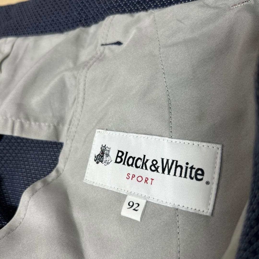 美品　ブラックアンドホワイト　92サイズ　ゴルフパンツ 紺 ストレッチ　総柄