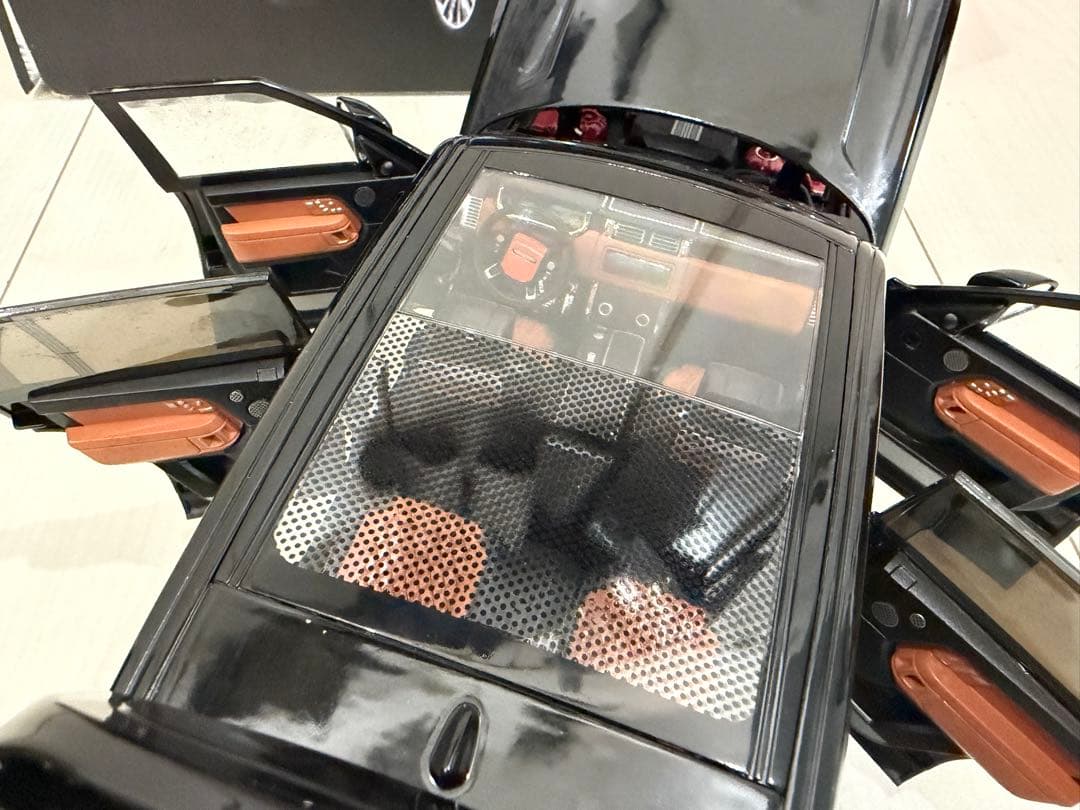 1/18 ランドローバー レンジローバー 50th限定車 オートバイオグラフィー