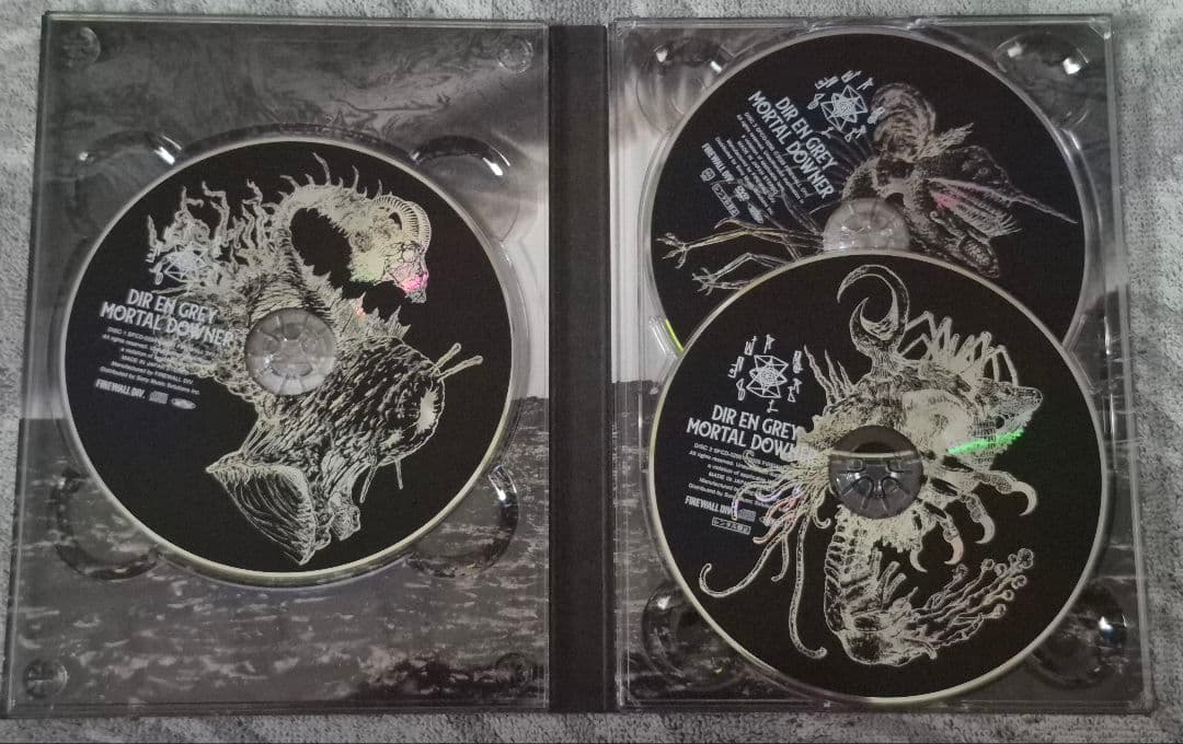 DIR EN GREY　MORTAL DOWNER 完全生産限定盤　最新アルバム