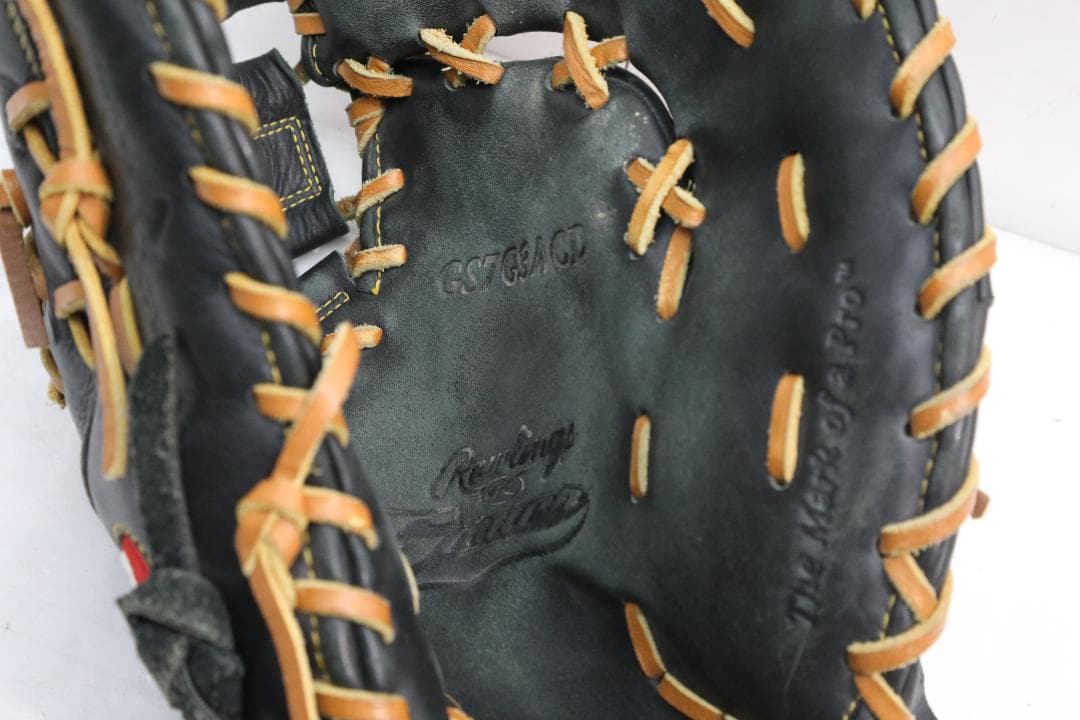 さ*ん様 レザー製　Rawlingsグローブ　使用感あり　　#32161