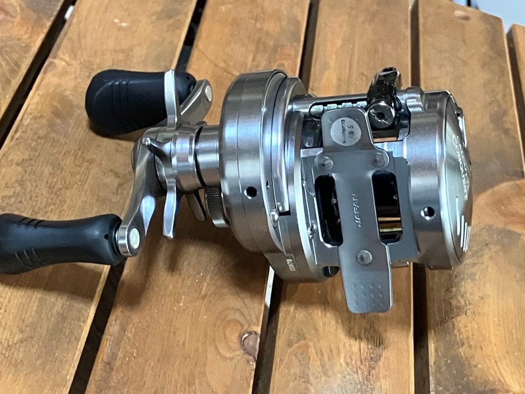 19カルカッタコンクエストDC200 右巻き 未開封ラインセット