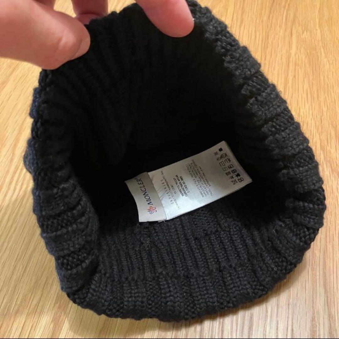 【ほぼ未使用】MONCLER ニット帽　ブラック ロゴワッペン 正規品