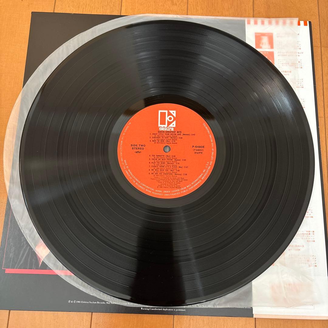クイーン　シンプリィレッド　レコード