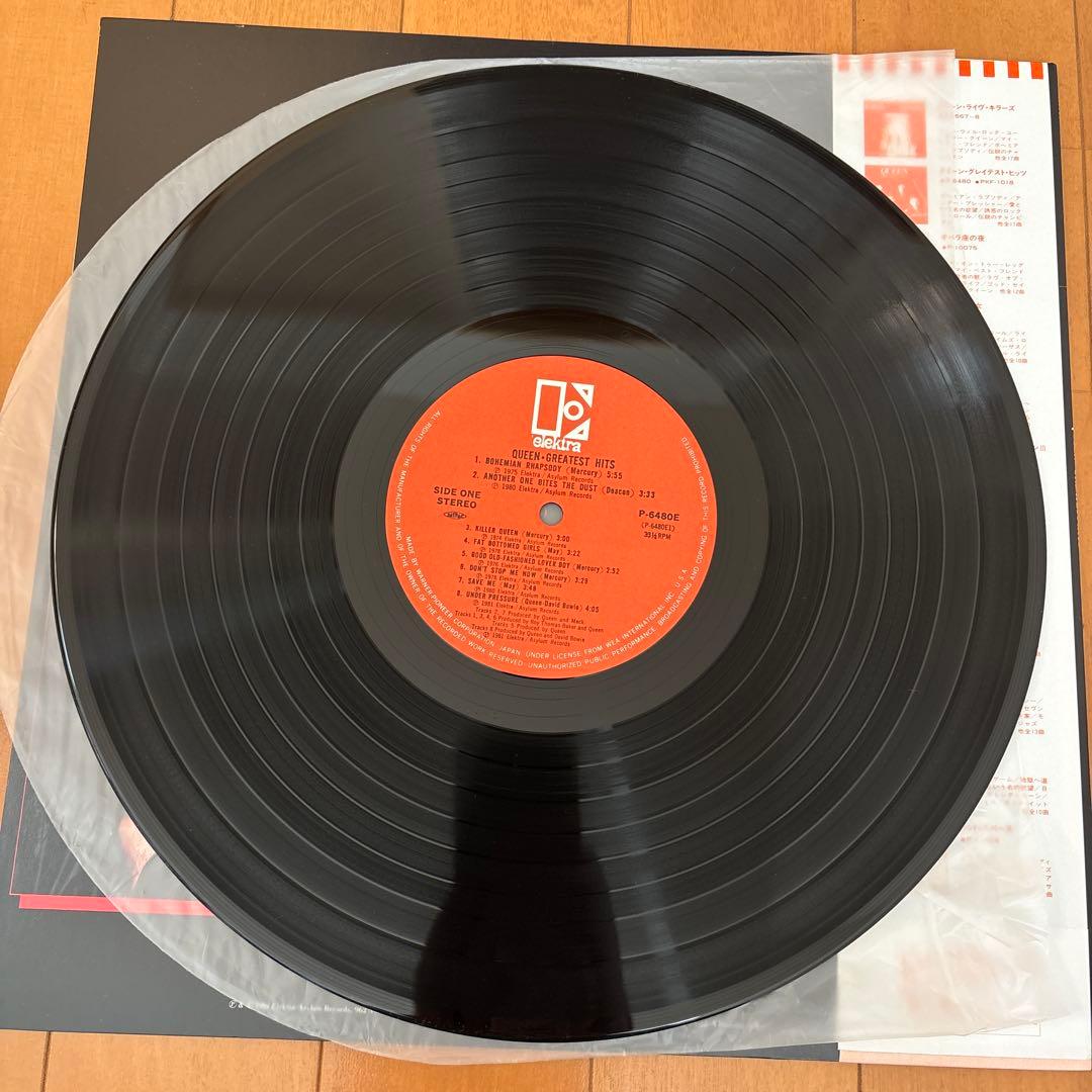 クイーン　シンプリィレッド　レコード