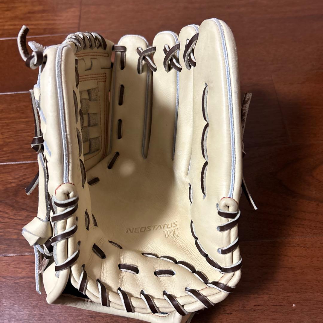 ZETTネオステイタス軟式グローブ 源田モデル