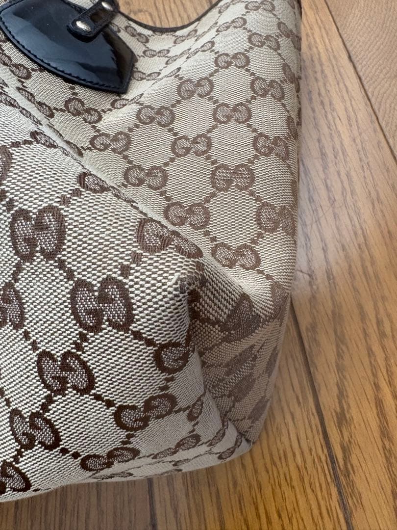 GUCCI GGパターンキャンバスバッグ