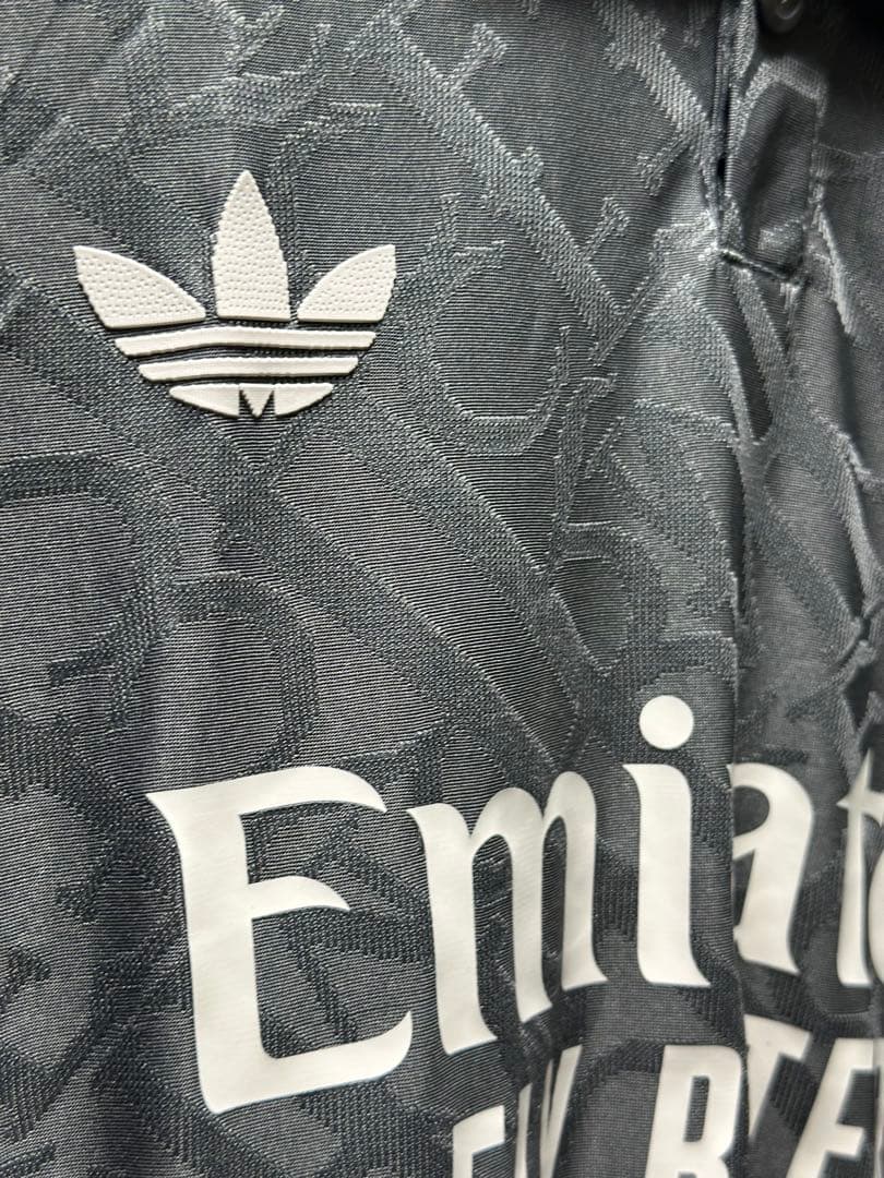 Real Madrid VALVERDE 長袖ジャージ Mサイズ グレー