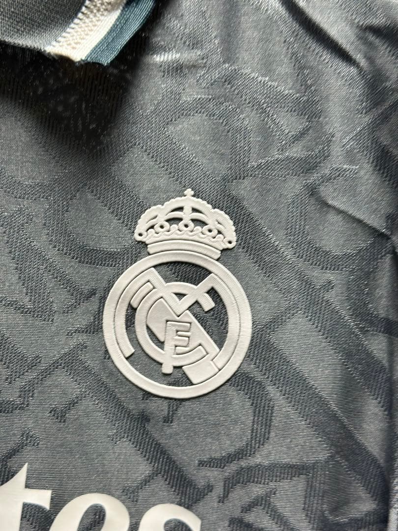 Real Madrid VALVERDE 長袖ジャージ Mサイズ グレー
