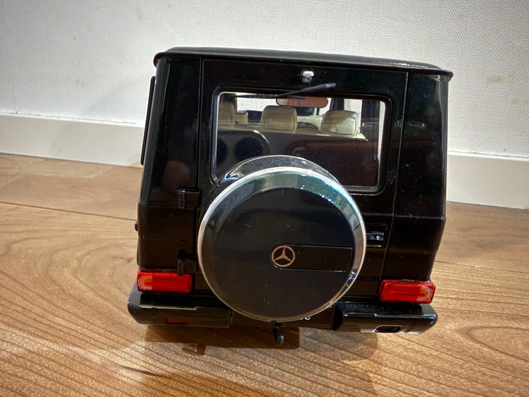 G Class ミニカー　1/18