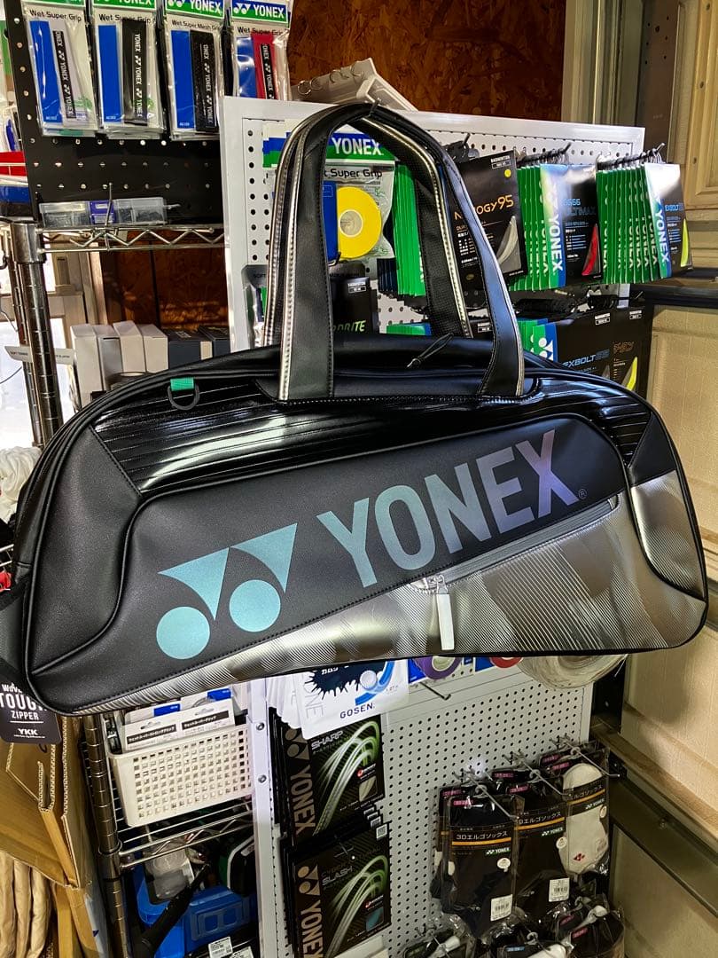 YONEX バドミントンバッグ ブラック/シルバー