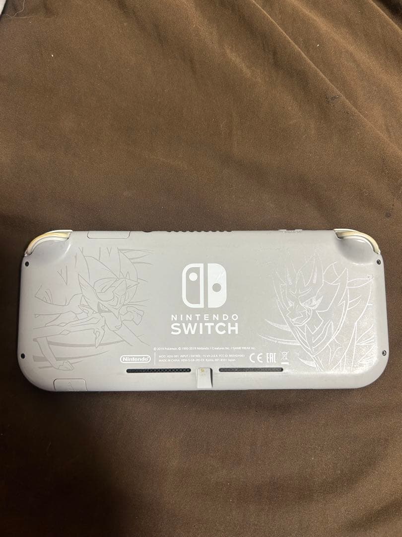 ジャンク Nintendo Switch Lite ポケモン モデル 本体