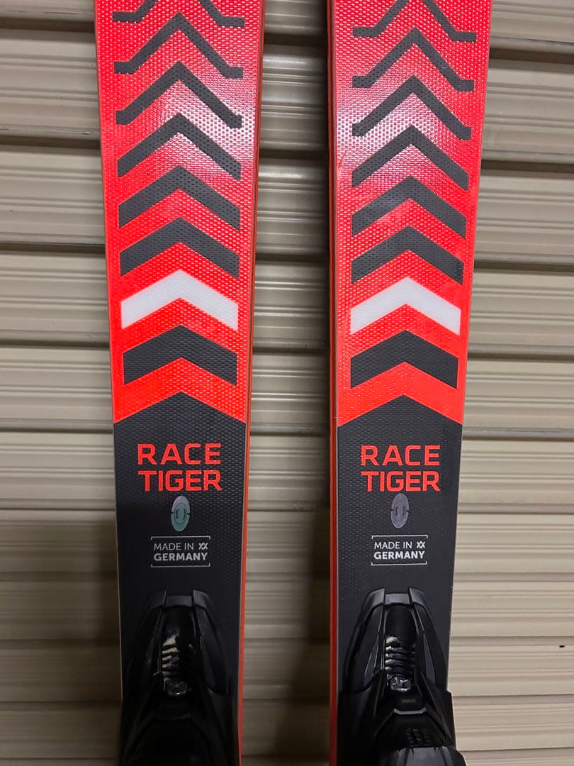 Völkl RACE TIGER GS 175cm　フォルクルレースタイガーGS