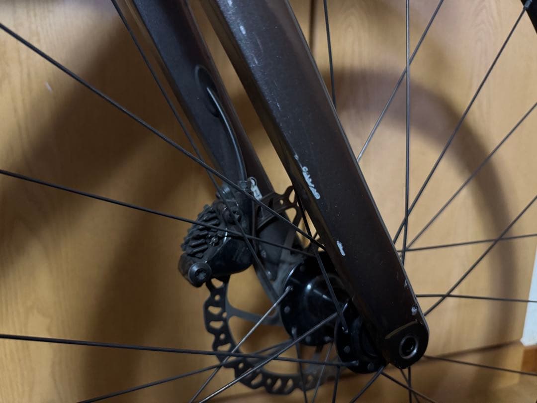 GIANT DEFY ADVANCED 1 2023 年　12速　105Di2