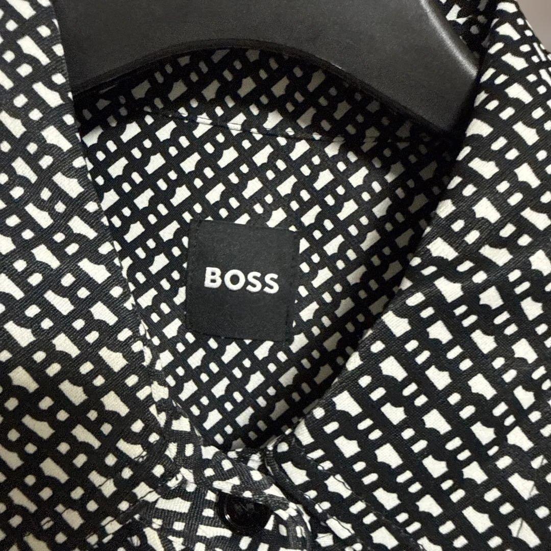 新品未使用 BOSS モノグラムシャツワンピース 長袖 ブラックホワイト
