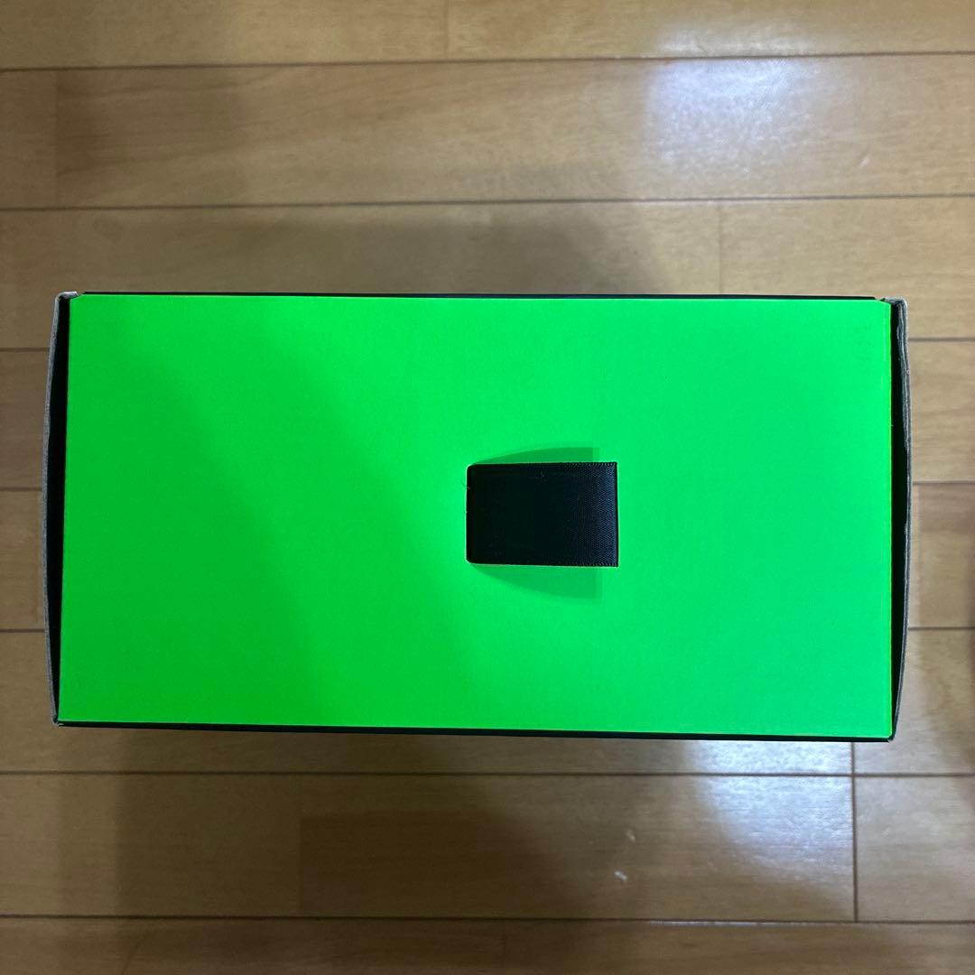新品 Razer ゲーミングヘッドセット　Razer Kraken