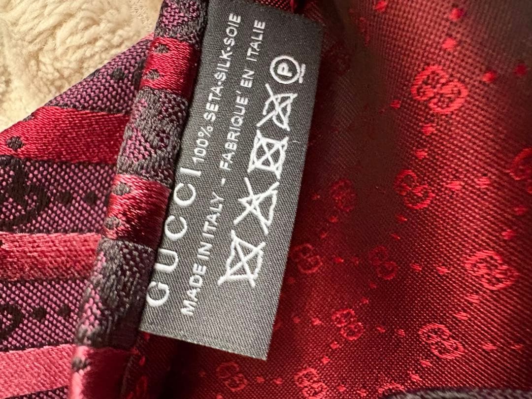 【美品】GUCCI GGロゴ ストライプ ネクタイ シルク100%