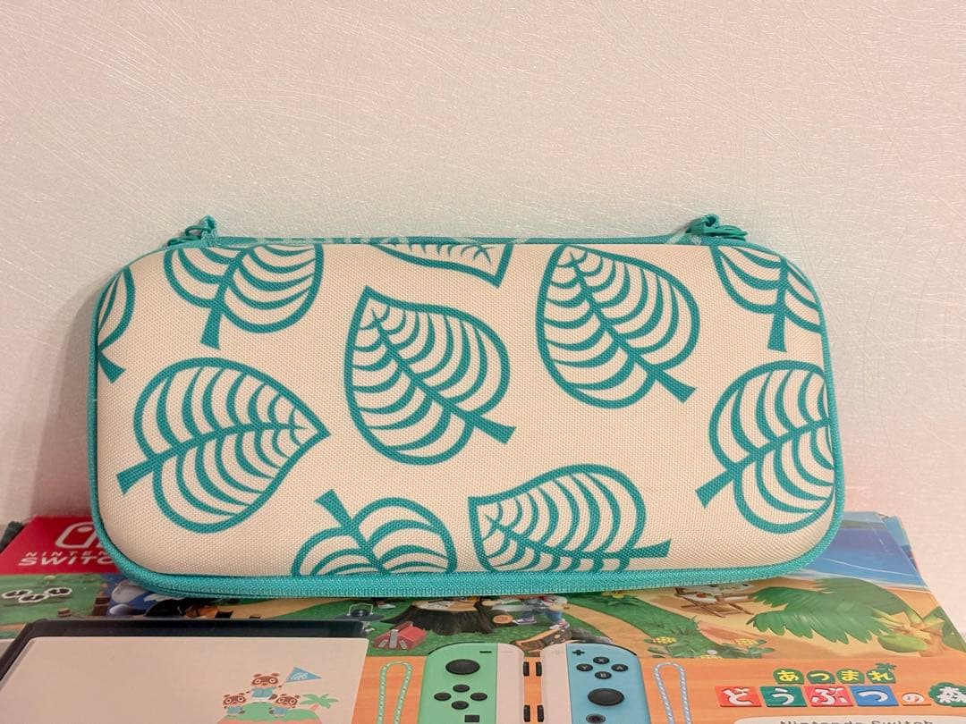 Nintendo Switch あつまれ どうぶつの森　ジョイコン等おまけ付き
