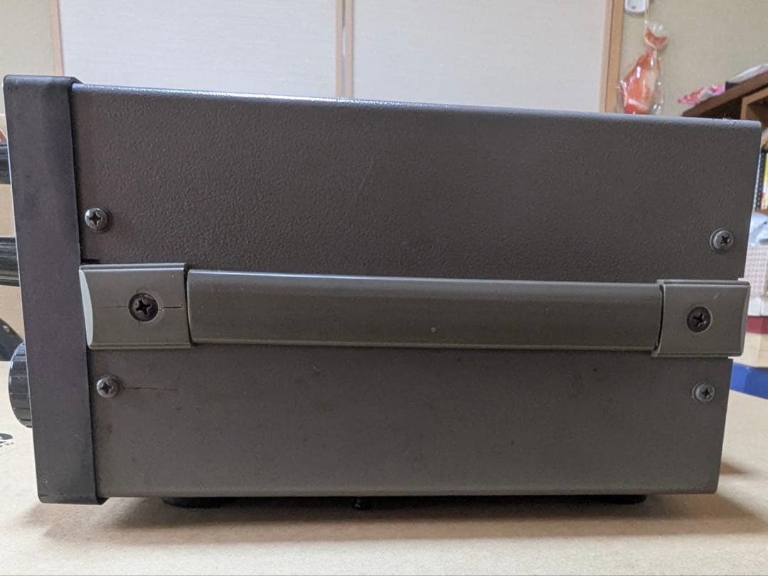 受信機 Yaesu FRG-7700