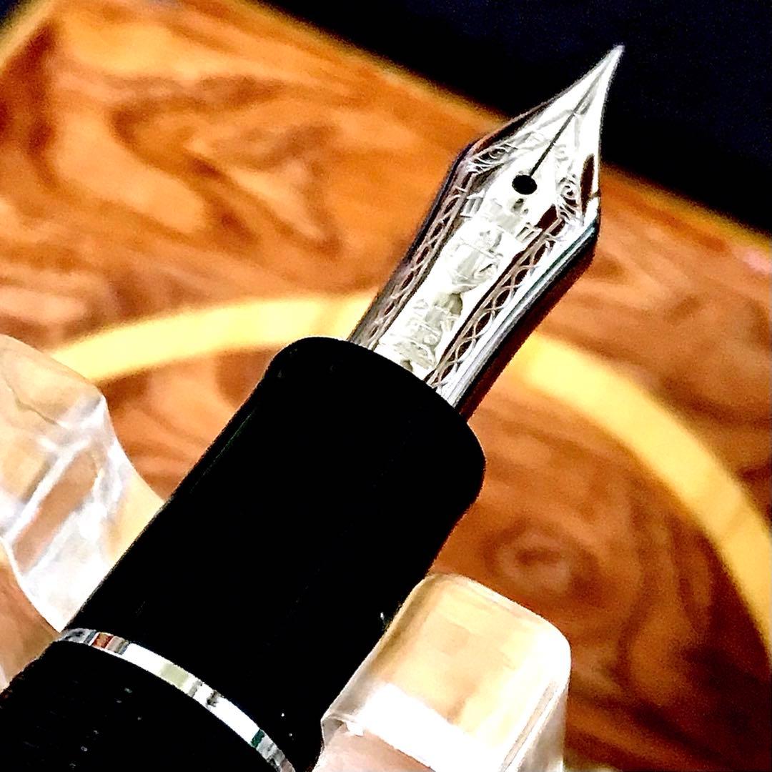 ☆超お勧め☆最高級万年筆☆セーラー プロフィット21（Ｆ)シルバー☆書き味最高級