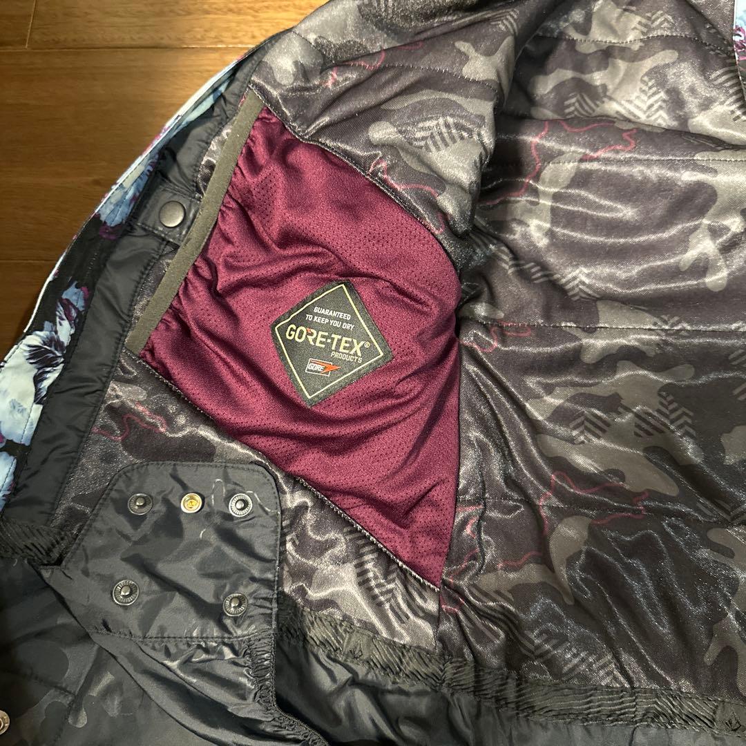 【美品】VOLCOM GORE-TEX スノーボード 上下セット レディ
