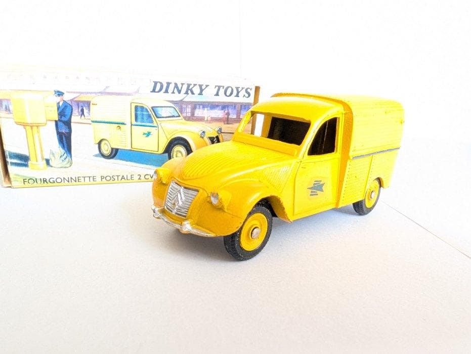 仏Dinky ビンテージ　シトロエン2 CV 郵便車　オリジナルNo:560