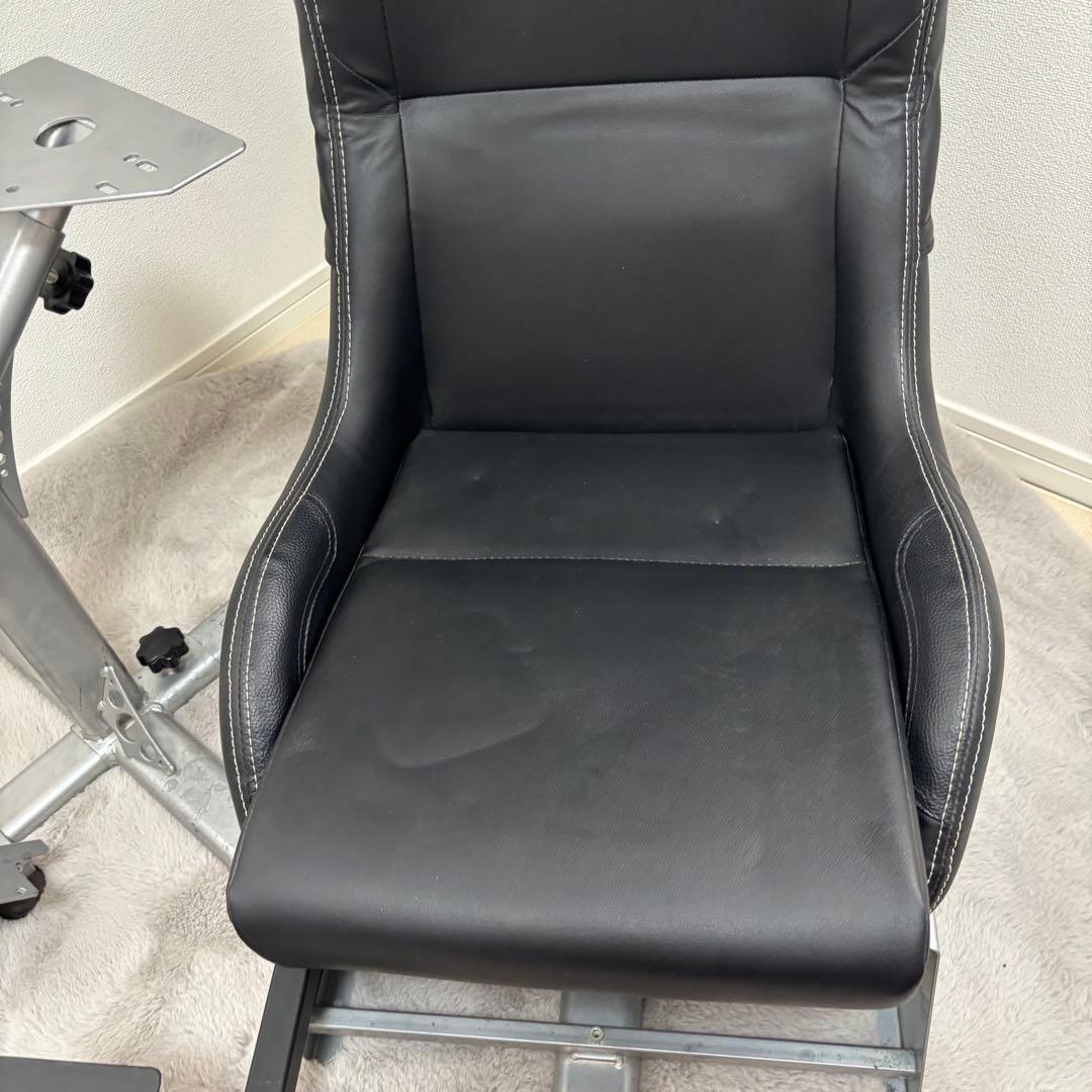 Playseat® Evolution Black レーシングコックピット