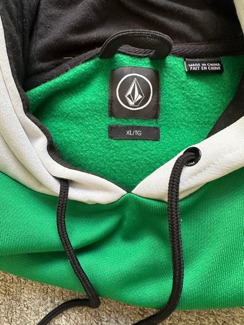 ボルコム Volcom フード付きウェア カラーブロック撥水　パーカー