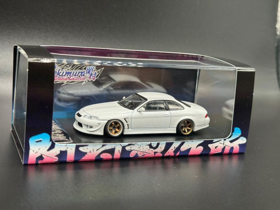 1/64 改 トヨタソアラー VERTEX ドリフト風 TE37 関村