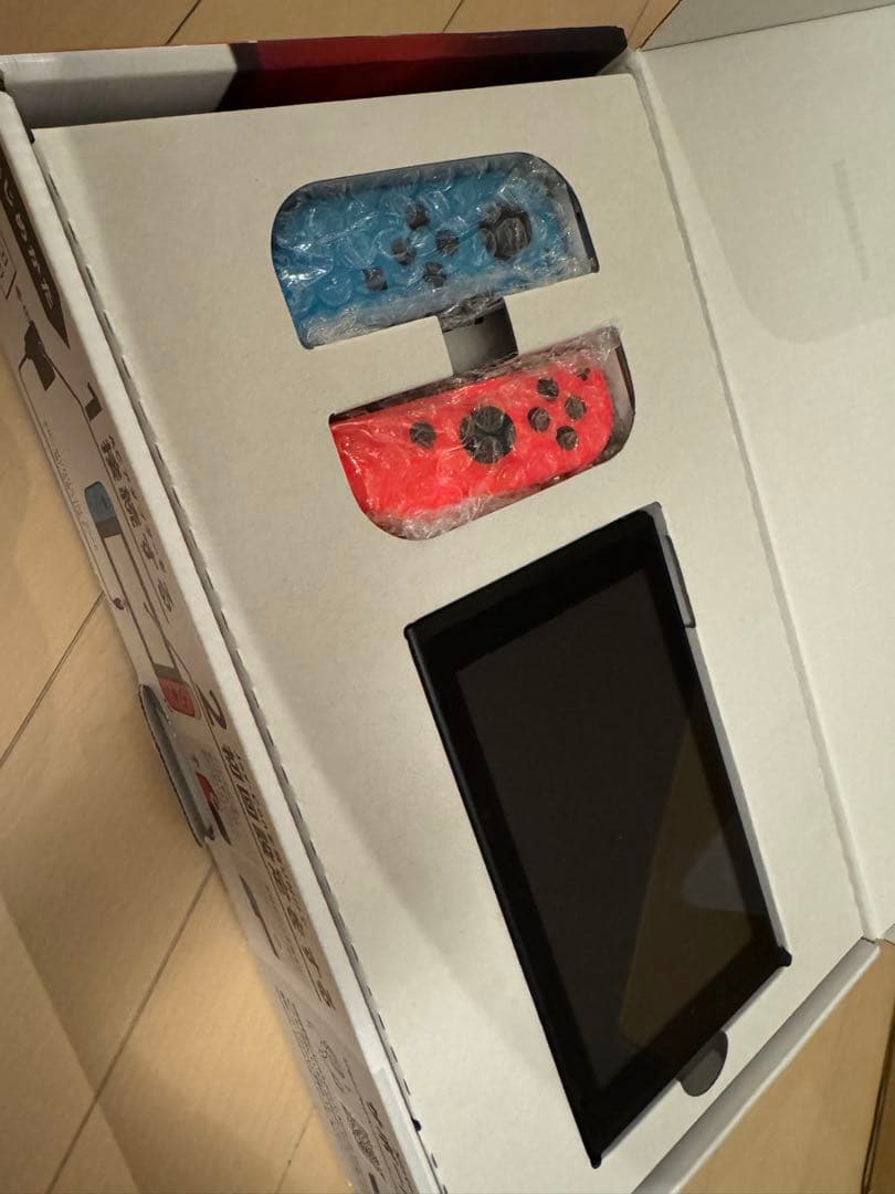 美品　Nintendo Switch 本体　箱付