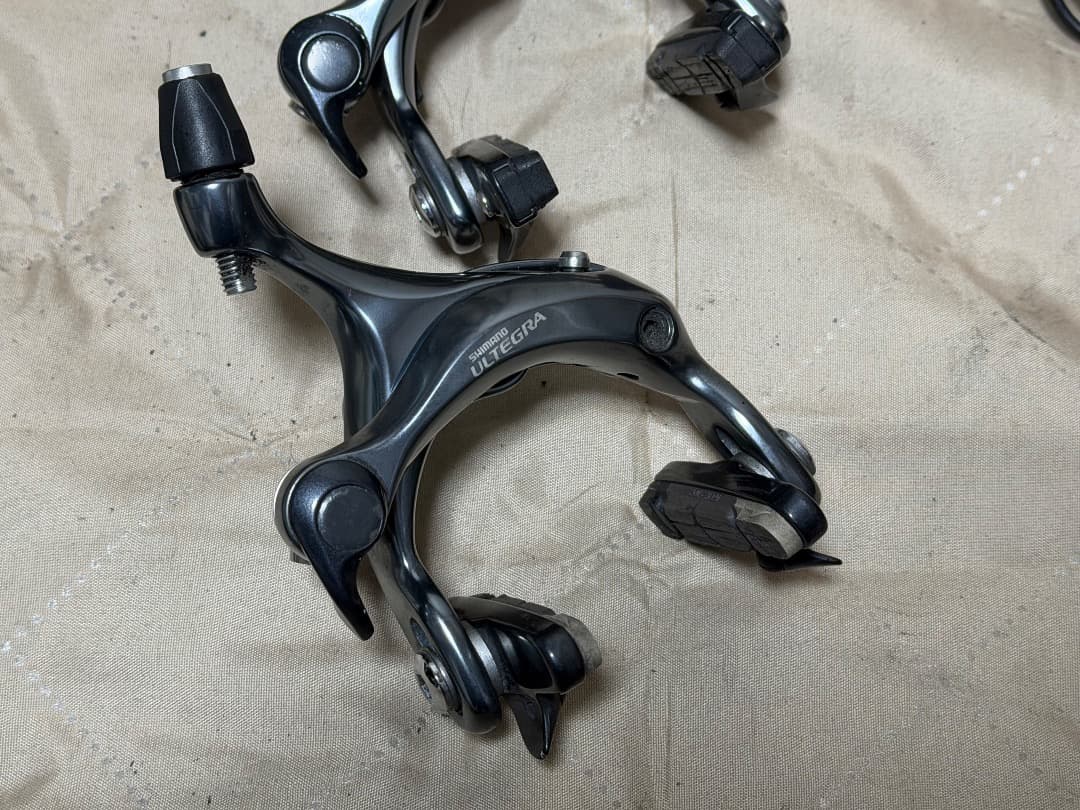 Shimano Ultegra 6770 Di2 コンポーネントセット