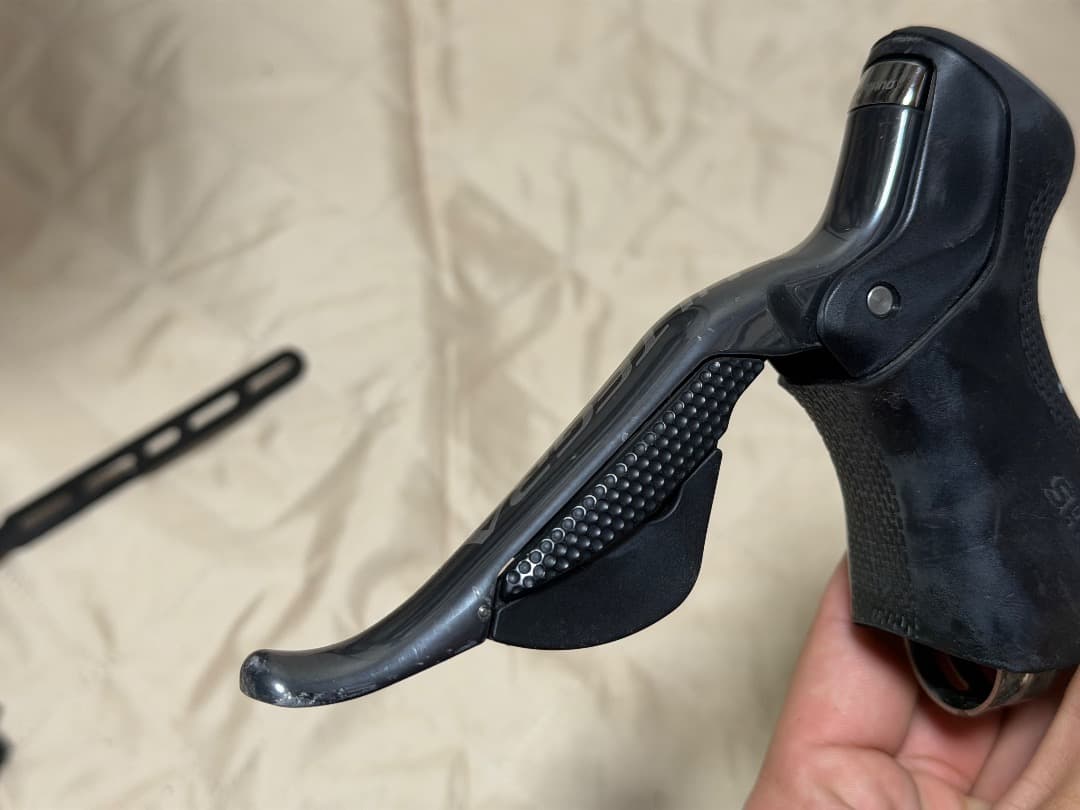 Shimano Ultegra 6770 Di2 コンポーネントセット