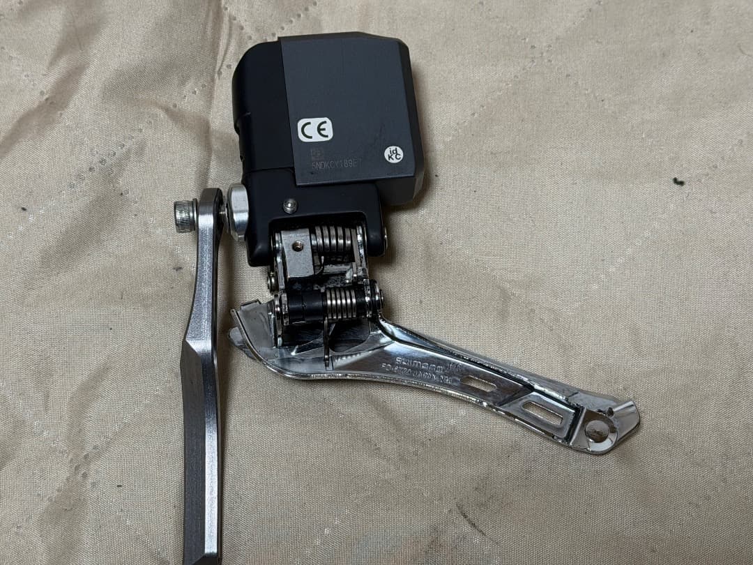 Shimano Ultegra 6770 Di2 コンポーネントセット