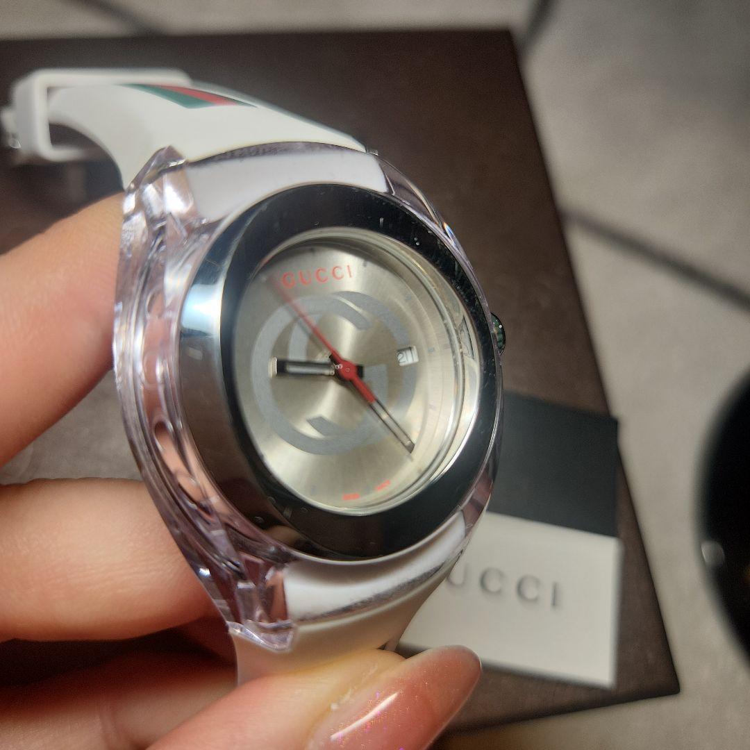GUCCI SYNC ホワイトラバーベルト 時計