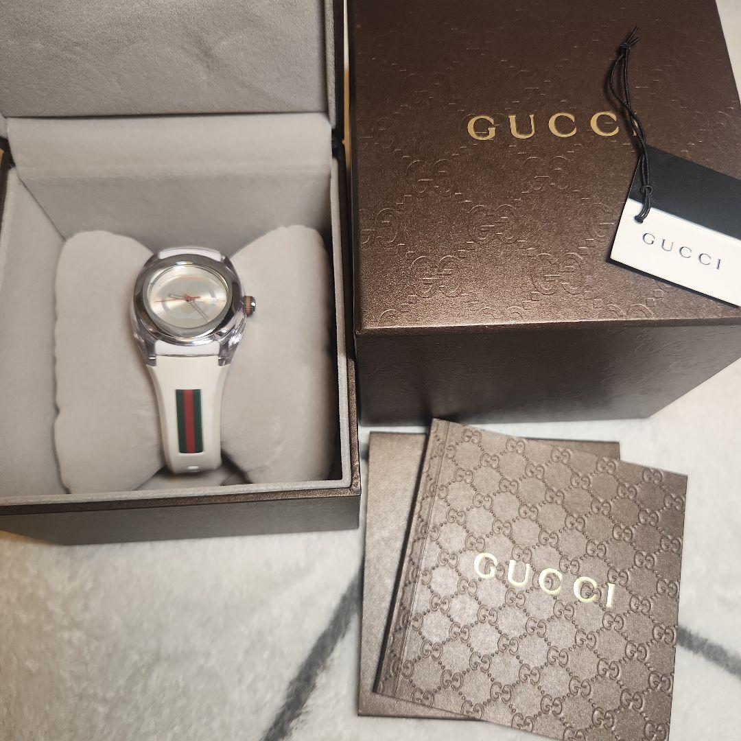 GUCCI SYNC ホワイトラバーベルト 時計