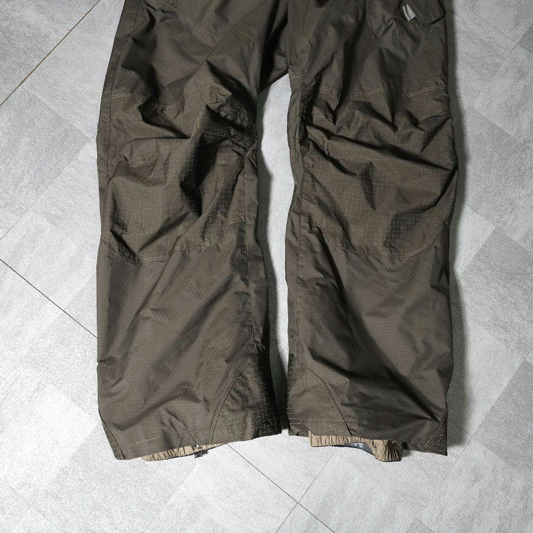 ヘリーハンセン ハニカム模様 こげ茶 モカブラウン スノーボードウェア Mサイズ