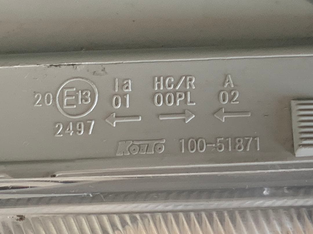 DAIHATSU◆ミラ左右側ハロゲンヘッドライト◆KOITO 100-51871