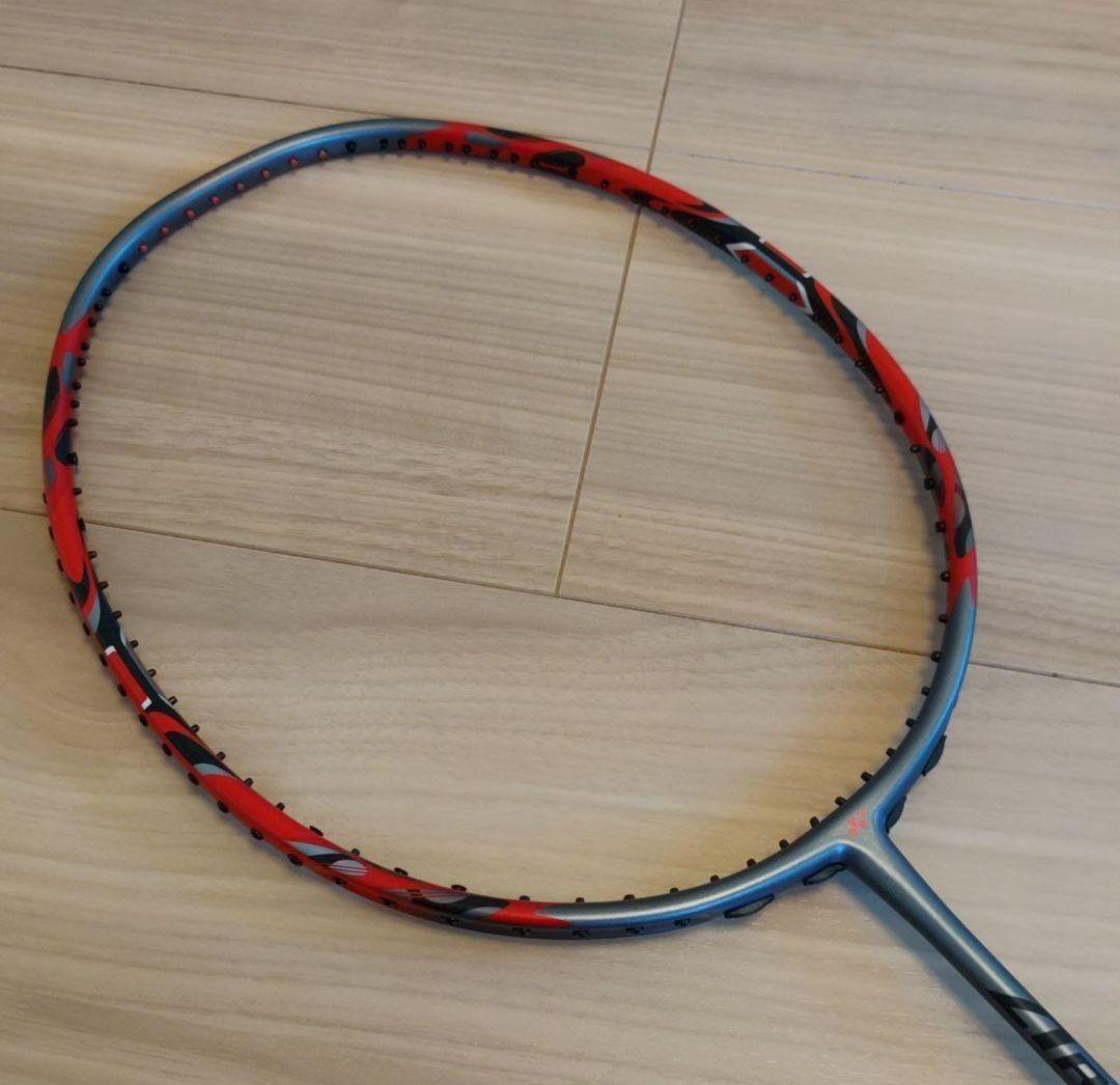 YONEX　アークセイバー11プロ　 4UG5 ガット張り込み