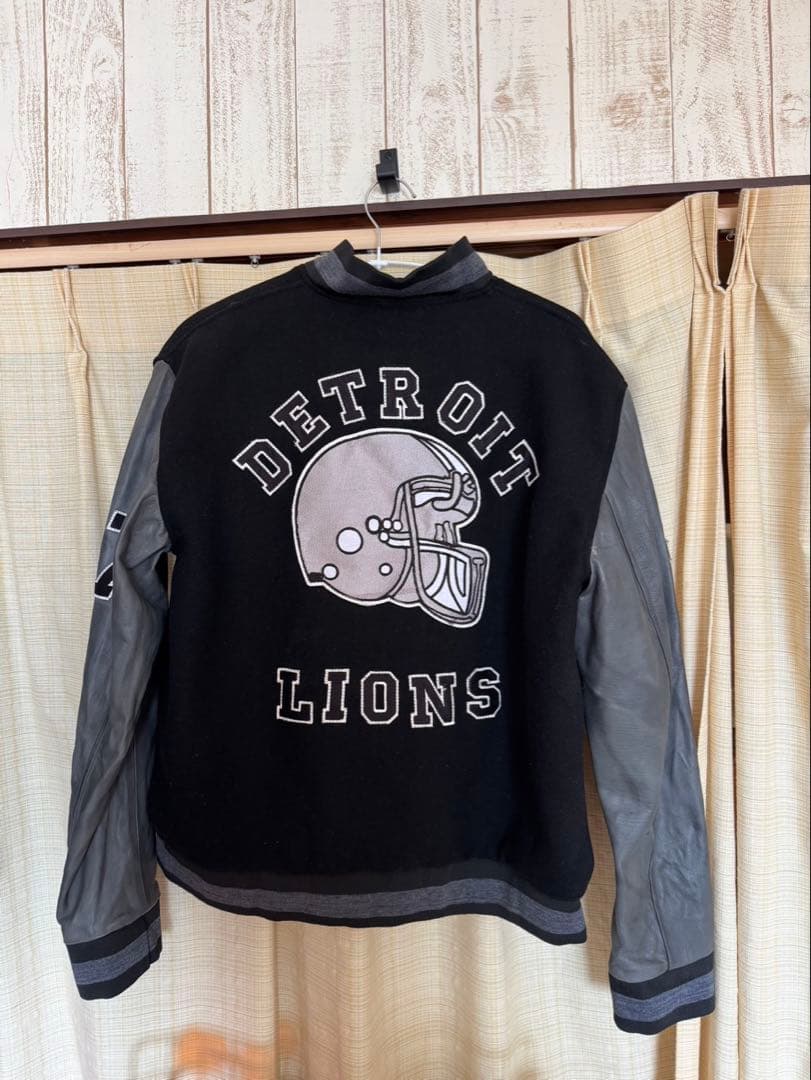 ジャケット　DETROIT LIONS