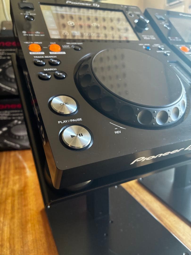 のぶ【美品/スタンド付】Pioneer DJ XDJ-700 2台セット