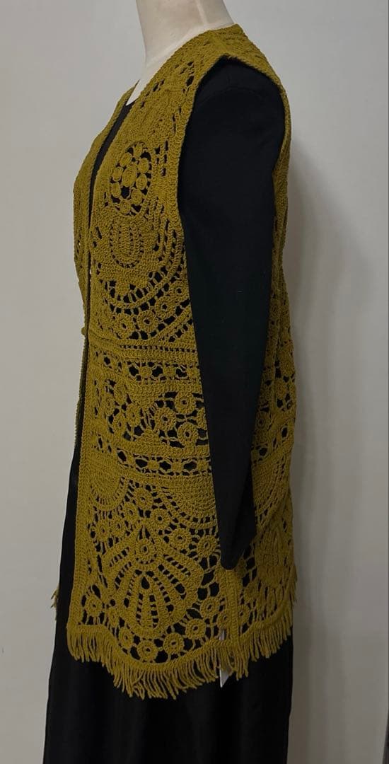 タグ付きアメリMEDI SHELL MOTIF CROCHET VEST