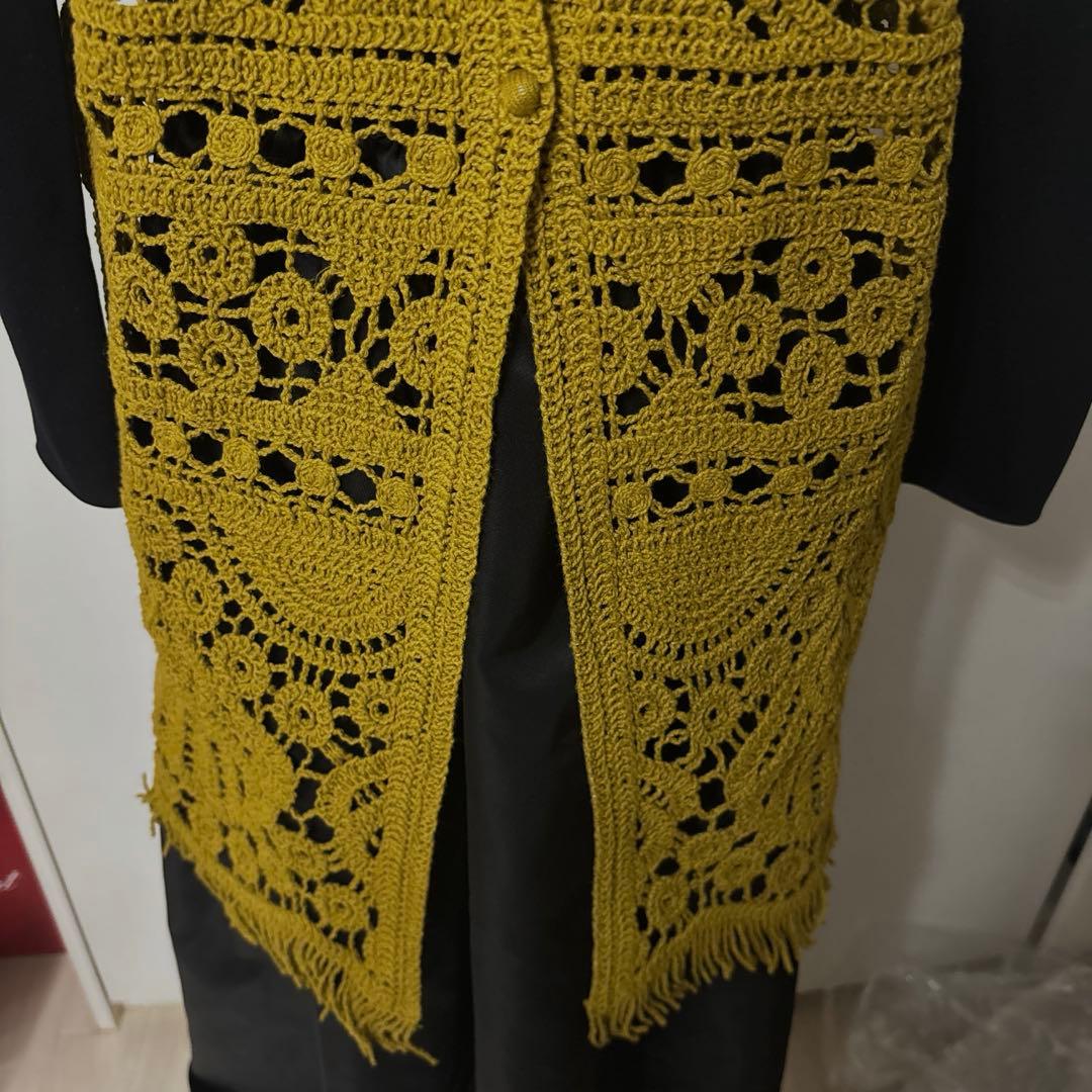 タグ付きアメリMEDI SHELL MOTIF CROCHET VEST