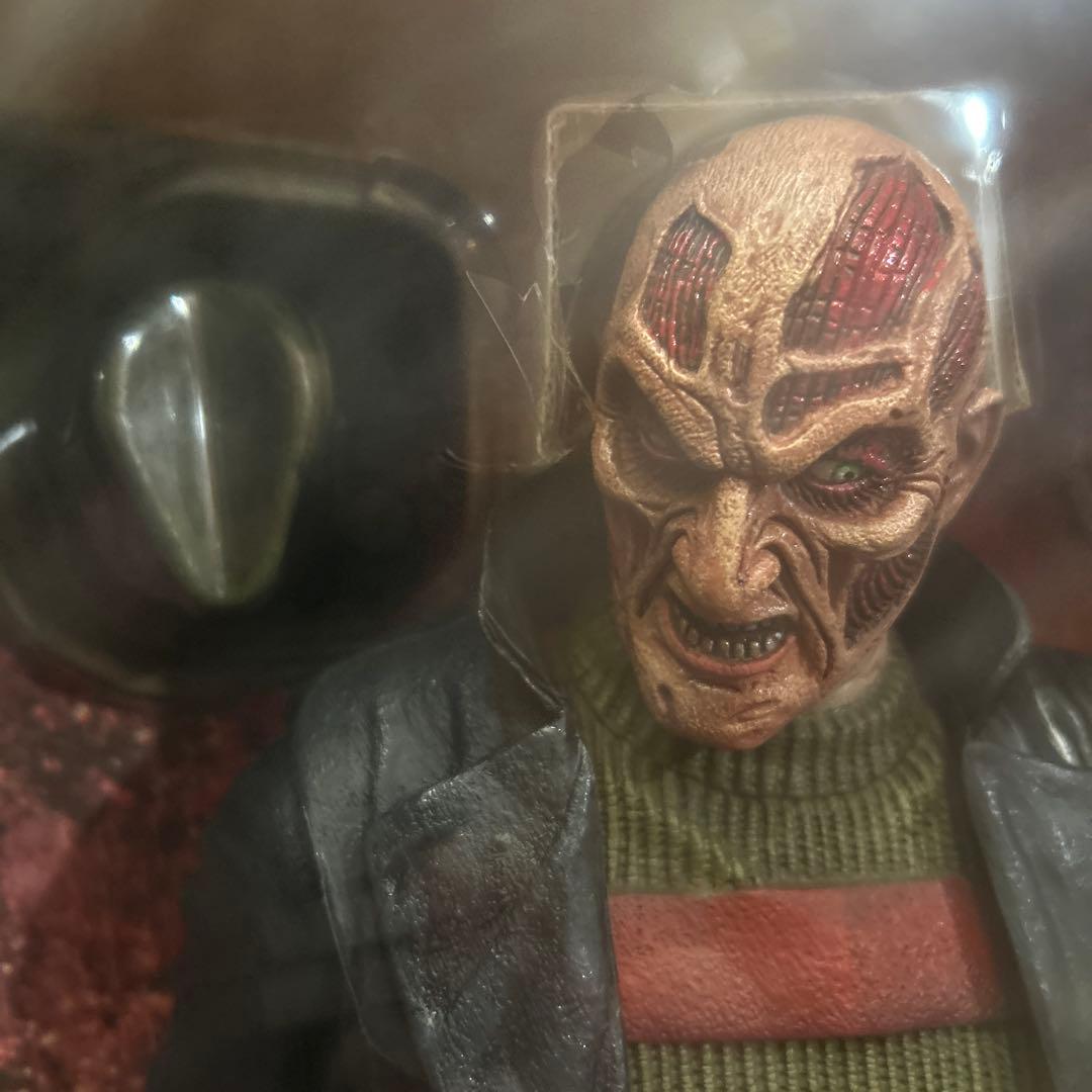 N*L様 NECA エルム街の悪夢 フレディ18インチフィギュア