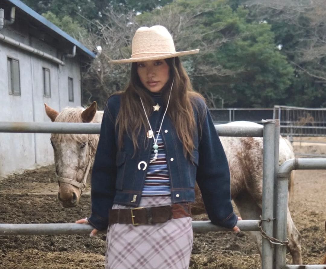 【ZARA】ザラ L コントラストボタン付きニットジャケット ゴールドボタン