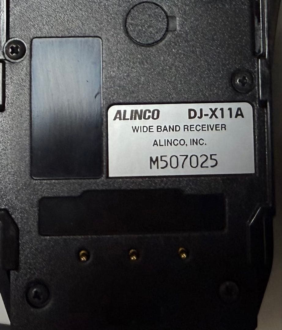 直*ボ様 ALINCO DJ-X11A エアバンドスペシャル 充電器付 広帯域受