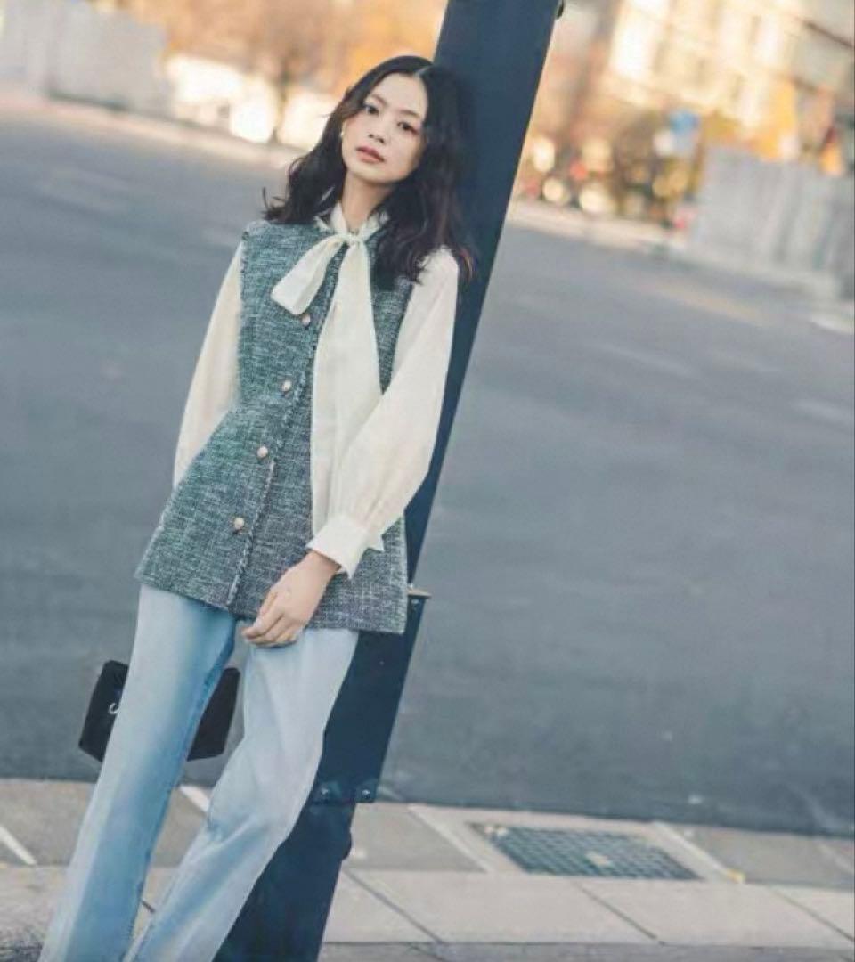 即日発送　NATURAL BEAUTY BASIC ツイード　ペプラムジレ
