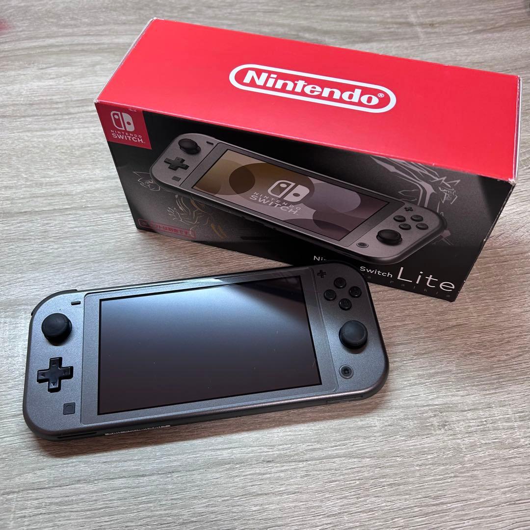 Switch Lite 限定デザイン　ポケモン　ディアルガ　パルキア