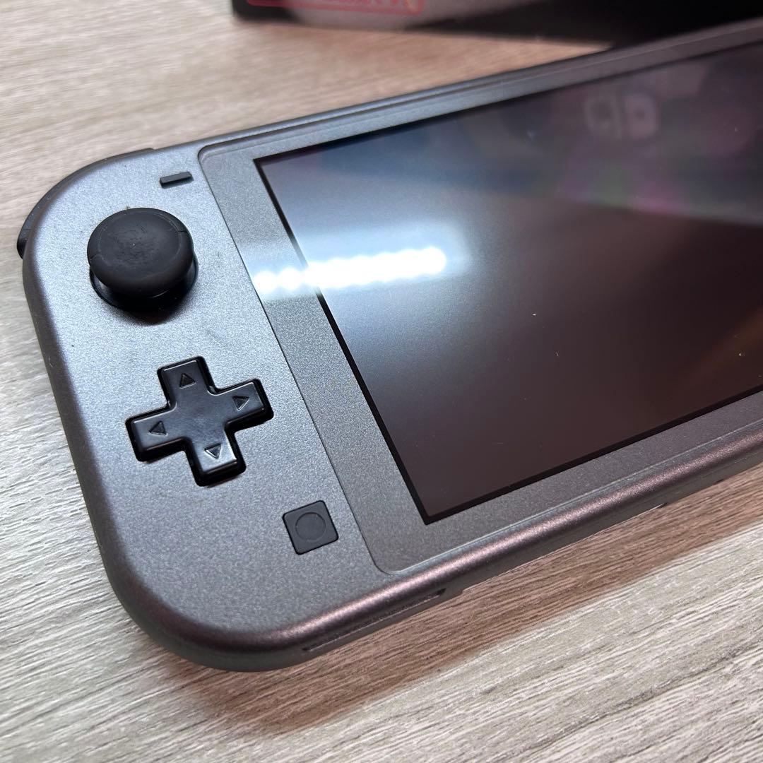 Switch Lite 限定デザイン　ポケモン　ディアルガ　パルキア