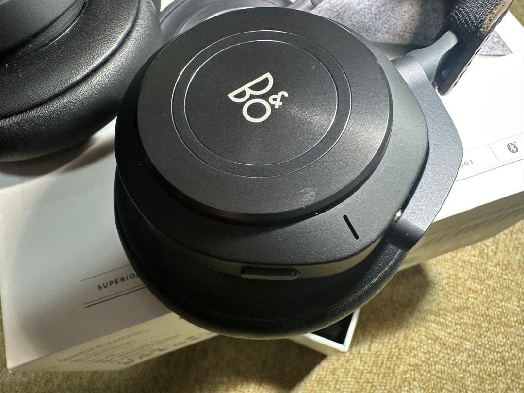 新品同様 BEOPL H9 3RD 付属品 未使様ヘッドホンケース